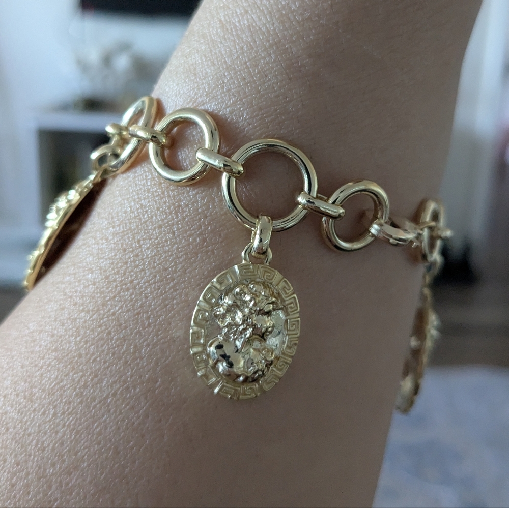AMEDEO ๐ฅ Cameo Bracelet - Picture 6 of 15